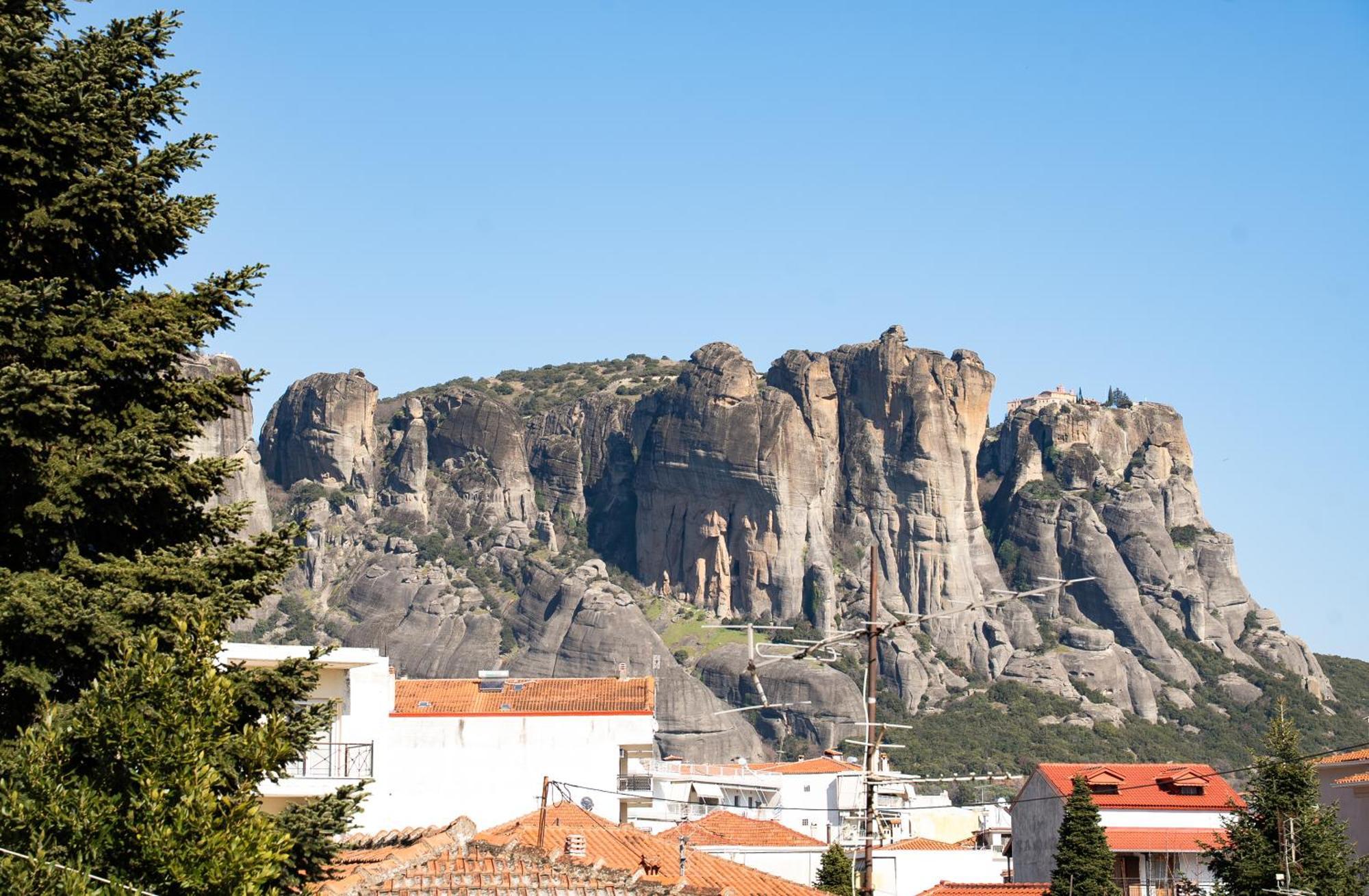 Апартаменты Meteora House With A View Калампака Экстерьер фото